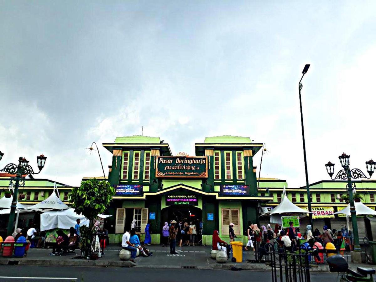 Mitra Hotel Yogyakarta Exterior foto